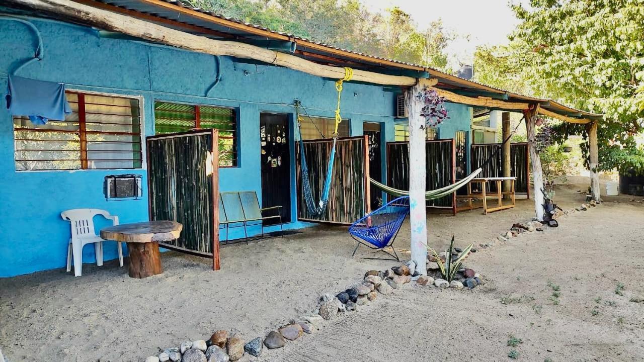 Ola Perfecta Hostel Barra de la Cruz Exterior photo